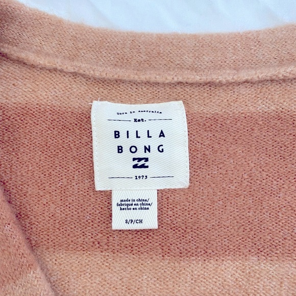 Billabong cropped button front sweater - Picture 2 of 3